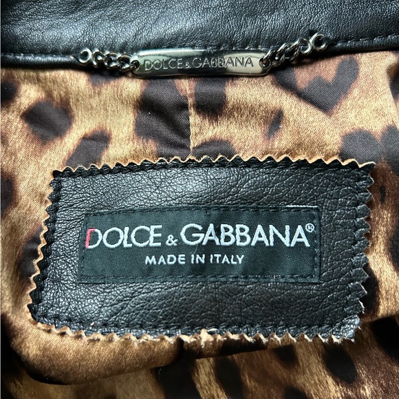 Dolce & Gabbana Black Leather Jacket with Leopard Print Lining - Picture 10 of 16